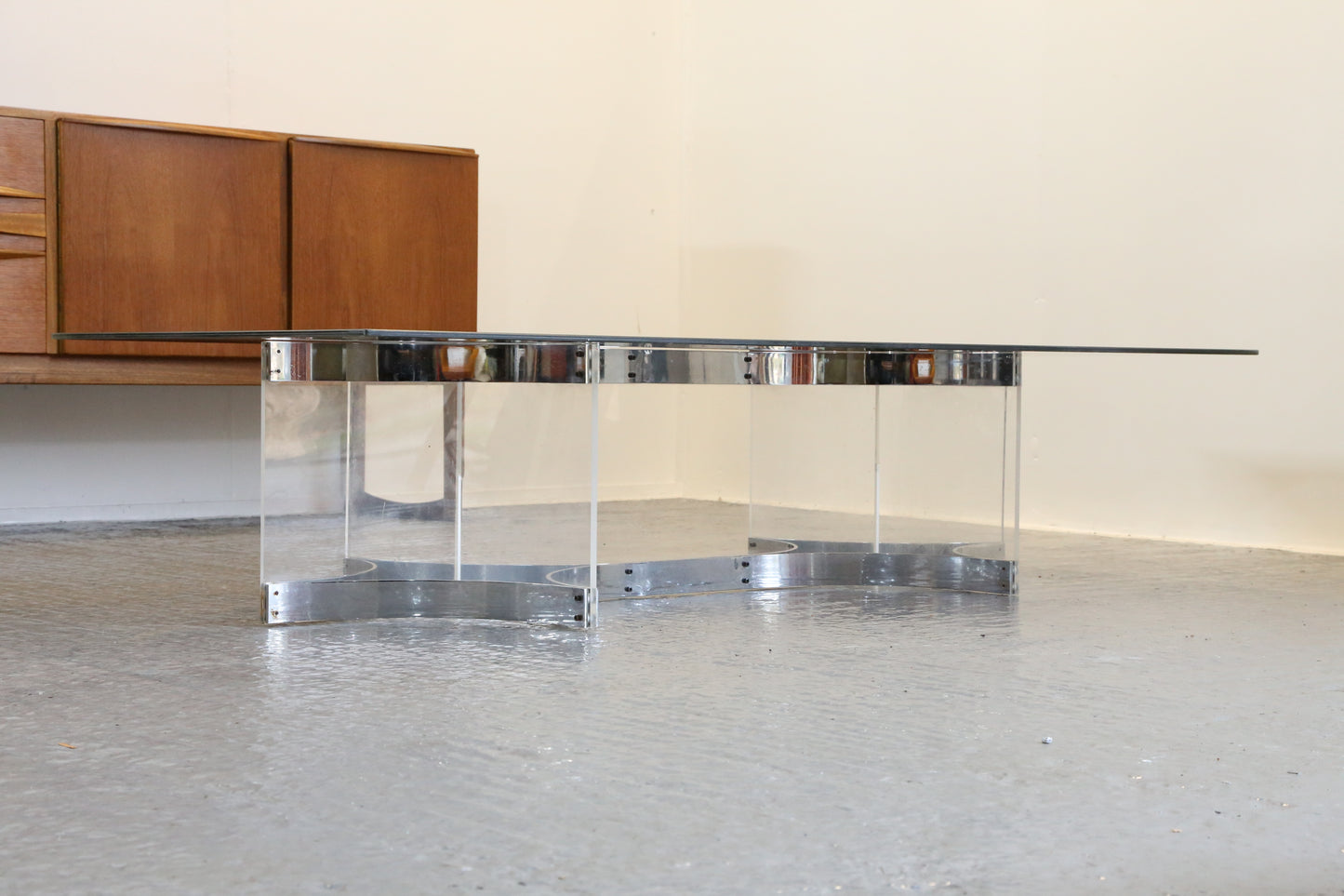 Alessandro Albrizzi, Fine Mid Century Chrome Plated Steel & Lucite Coffee Table