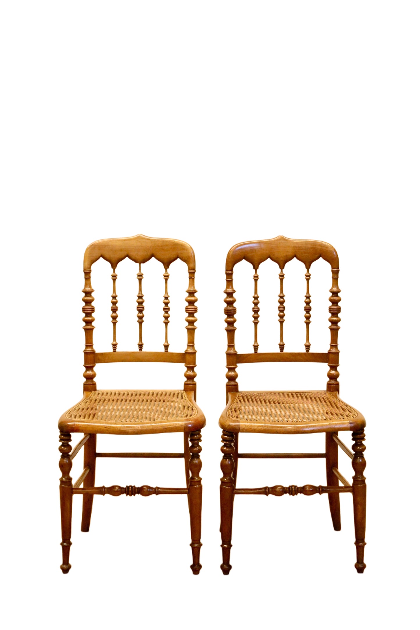 Set of 4 Antique Hitchcock, Alford & Co. Walnut Cane Seat Dining Chairs, 19th Century