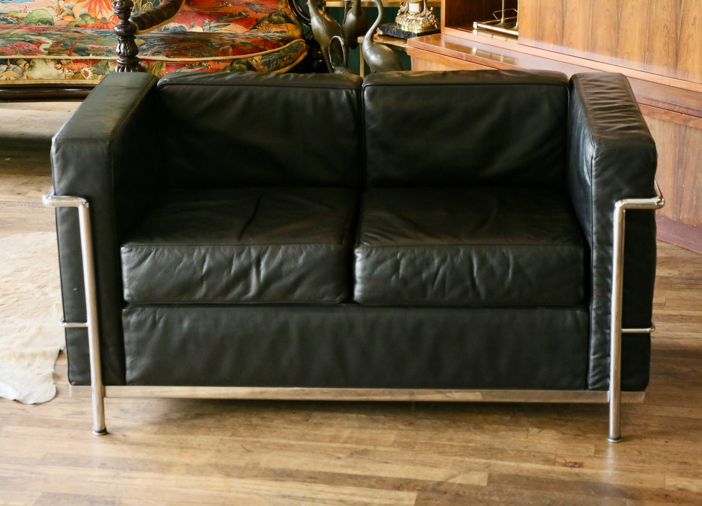 Bauhaus LC2-2 Style Chrome & Black Leather 2 Seater Sofa