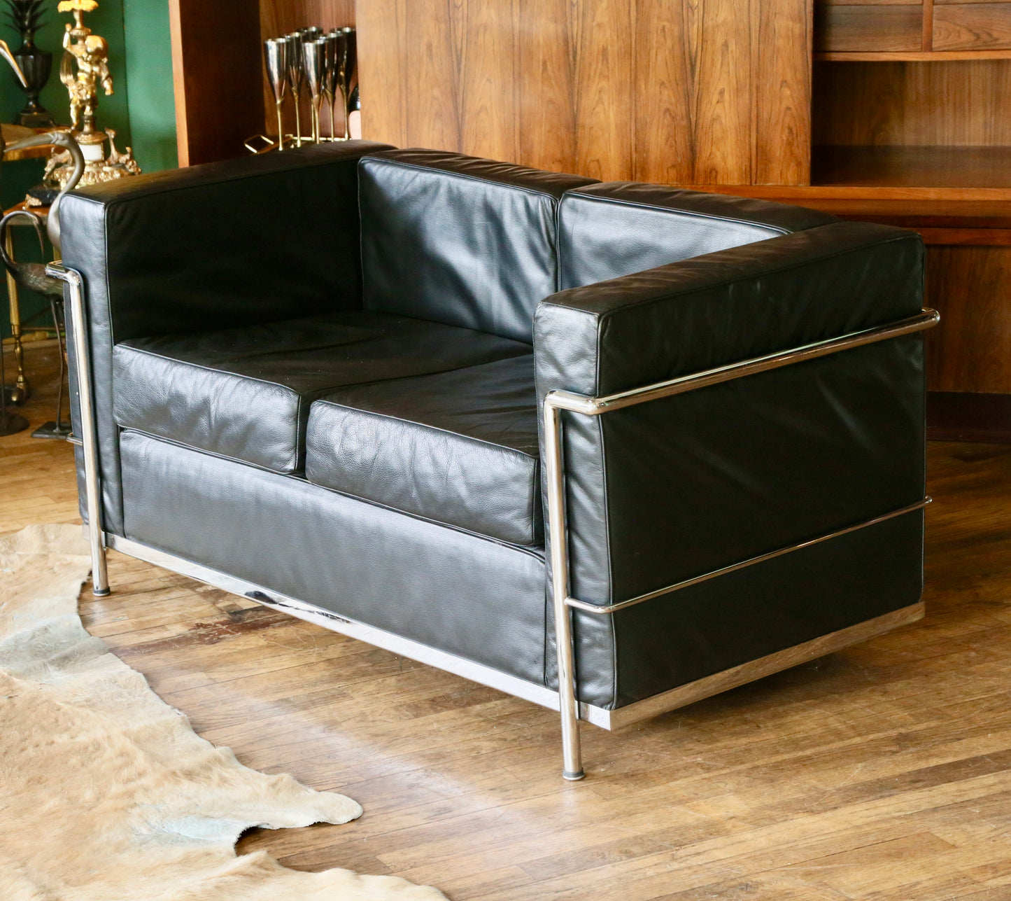 Bauhaus LC2-2 Style Chrome & Black Leather 2 Seater Sofa