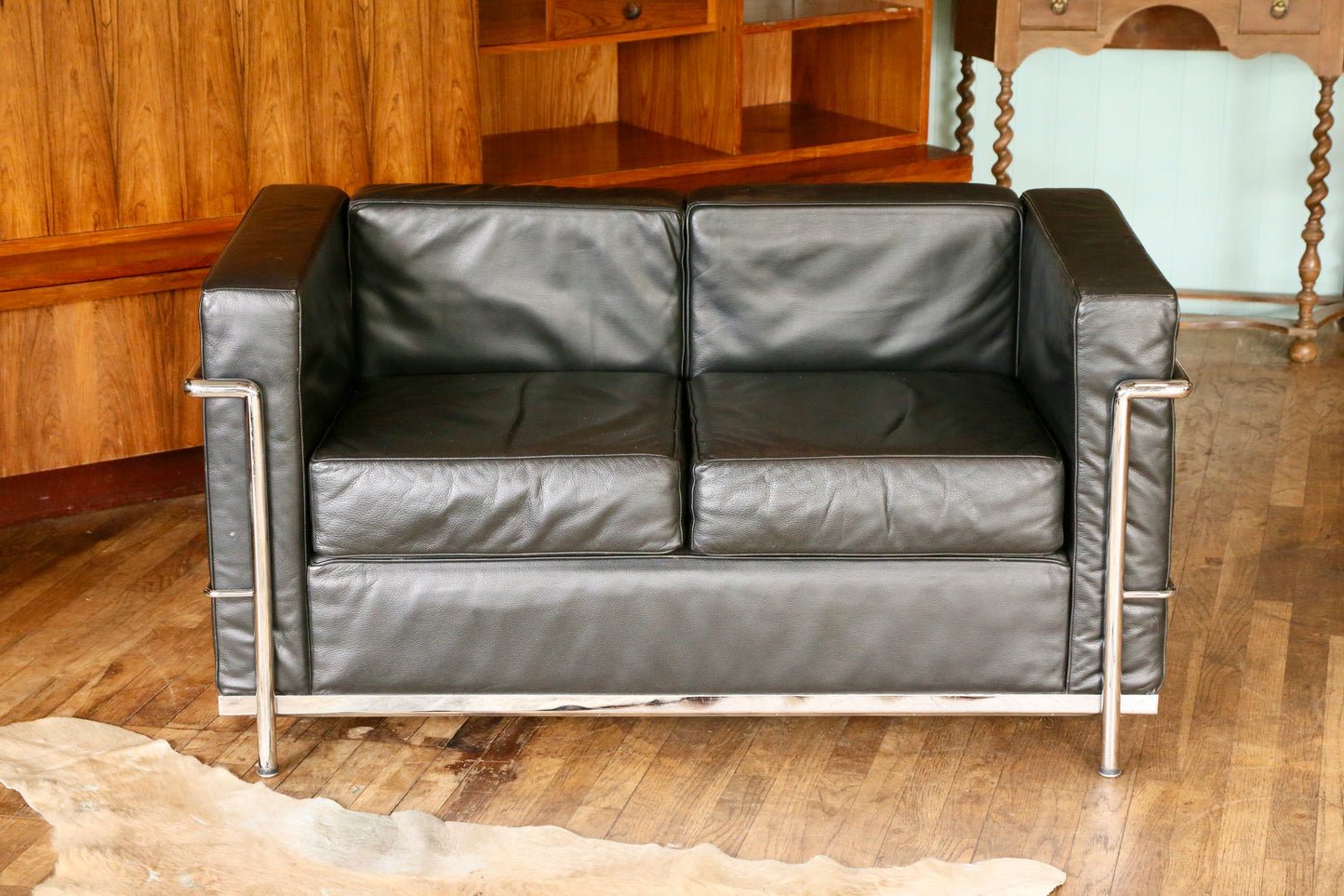 Bauhaus LC2-2 Style Chrome & Black Leather 2 Seater Sofa